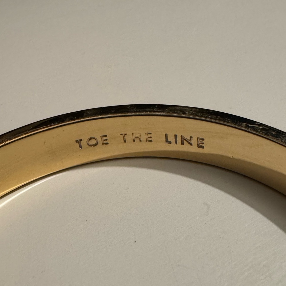 Kate Spade ‘Toe The Line’ Yellow Cream Enamel Diagonal Stripe Bangle Bracelet - Picture 5 of 6